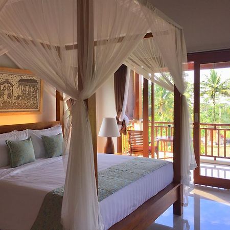The Suris Ubud Buitenkant foto